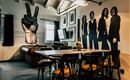 Apartment-John-Paul-George-Ringo-Esstisch