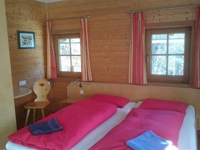 Double room, shared shower/shared toilet, 1 bed room