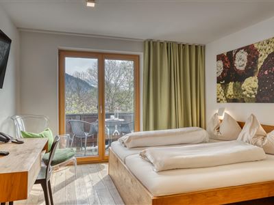 Doppelzimmer Dorfseite