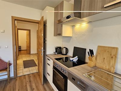 Apartmán, sprcha, WC, 1 místnost na spaní