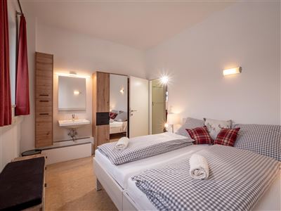 Apartmán, sprcha, WC, 4 a více místností na spaní