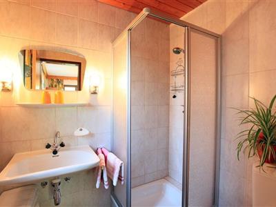 double room with shower, WC