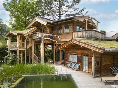Suite, shower, toilet, sauna