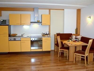 apartment/2 bedrooms/shower, WC