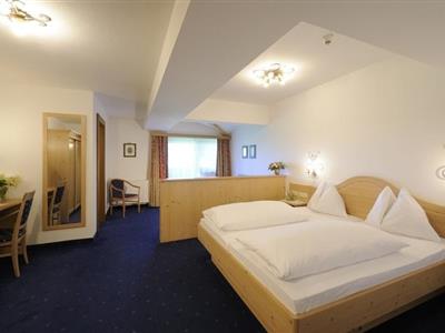 triple room Edelweiss