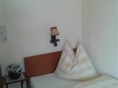 single room with shower, WC