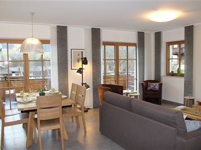 Apartmán, sprcha, WC, 2 místnosti na spaní