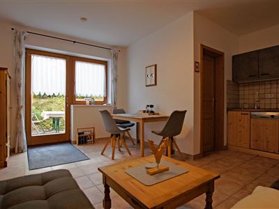 Apartmán, sprcha, WC, 1 místnost na spaní