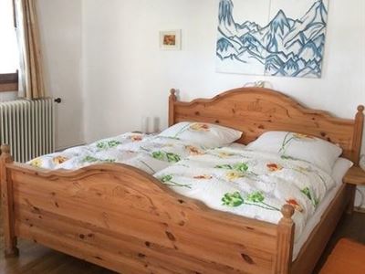 double room with running hot/cold water