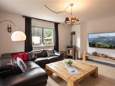 Apartment, shower, toilet, 4 bed rooms