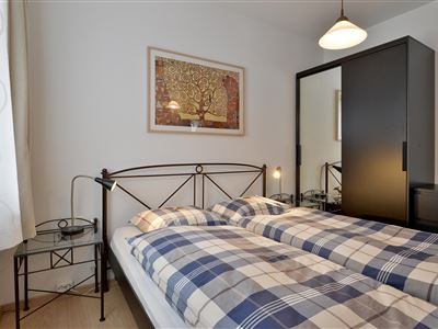 Apartmán, sprcha, koupelna, WC, 3 místnosti na spaní