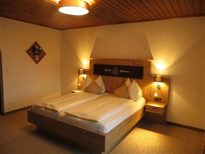 double room with shower, WC