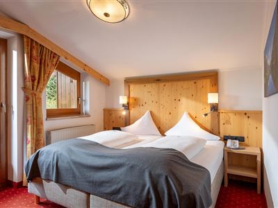Panorama-Doppelzimmer Westseite HP