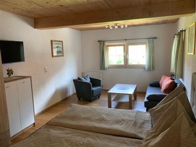 Apartmán, sprcha, koupelna, WC, 2 místnosti na spaní