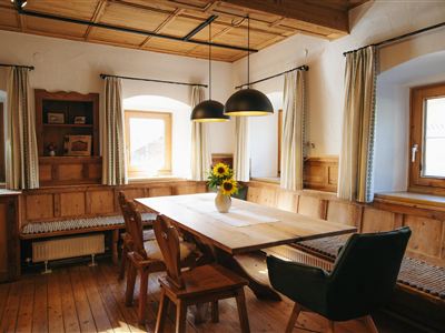 Tisch in der Stube