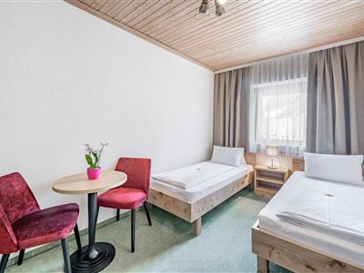 Zweibettzimmer