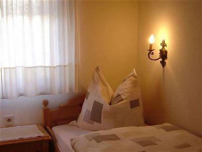 single room with shower, WC
