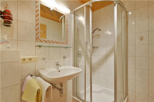 04-Appartement-Badezimmer