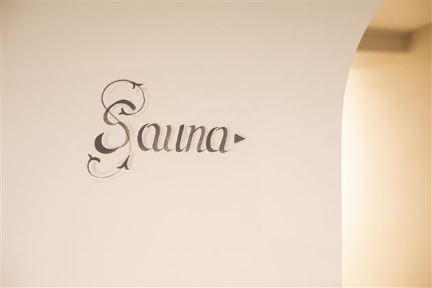 1_ResidenzTheresa_2028-Sauna-web