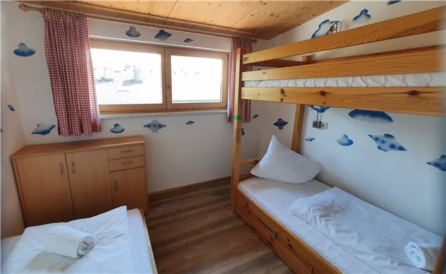 2-/3-bed-room