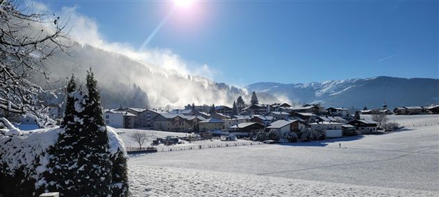 23. November 2025 Blick zum Dorf