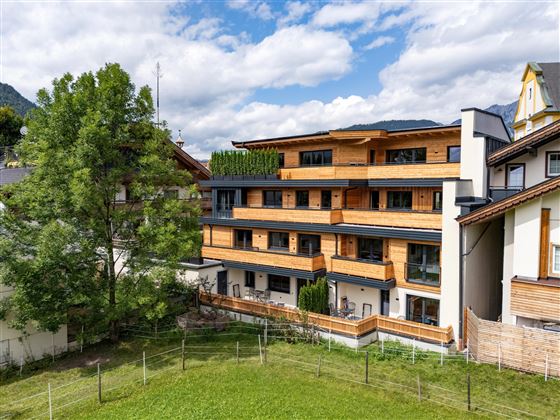 Apartment_Rainer_Dorf_124_Soell_Haus_aussen_Drohne