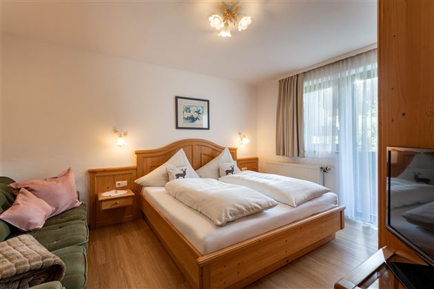 App. Nr. 2, südseitig mit Balkon