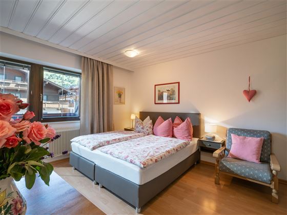 App 4 - 45 m2 Wohnraum mit Doppelbett