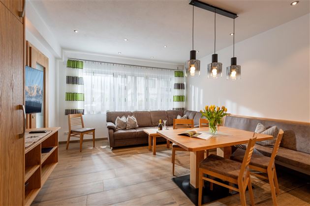 APP9 Wohnzimmer