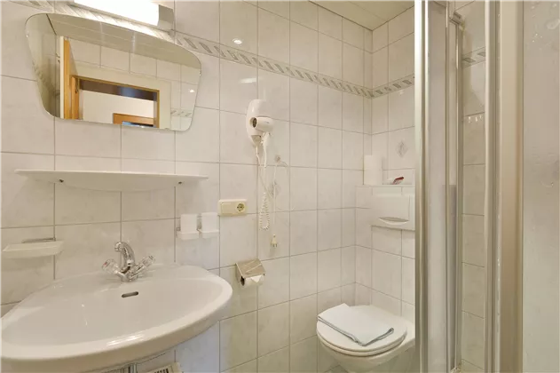 Appartement 2 - Badezimmer 1