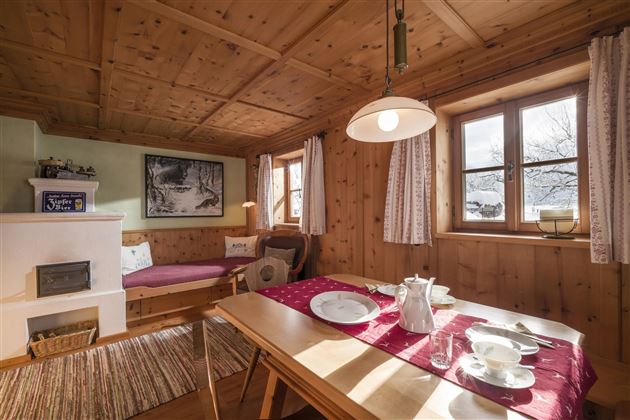 Appartement_Bergblick_Ahornstrasse_Stube