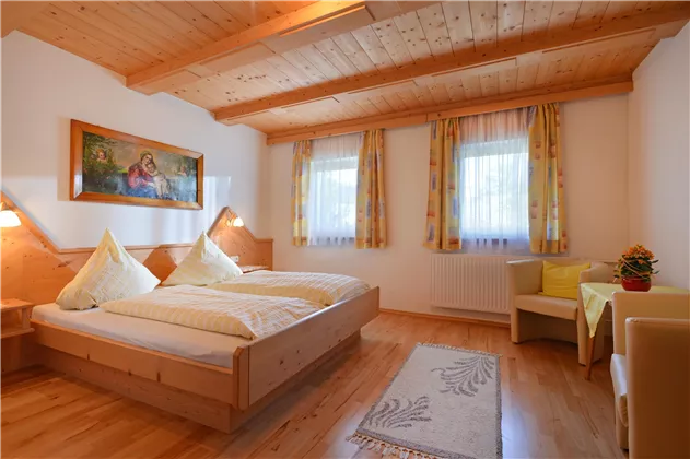 Appartement Bergblick Schlafzimmer1