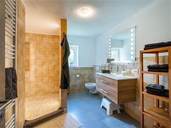 Appartement_Eil_Stampfanger_25_Soell_Badezimmer