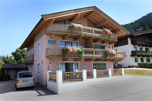 Appartement-Kurz-Haus-Sommer