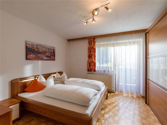 Appartement_Melody_Blaiken_31_Scheffau_Schlafzimme