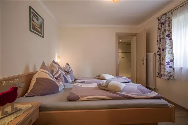 Appartement Kapellenblick - Schlafzimmer 1