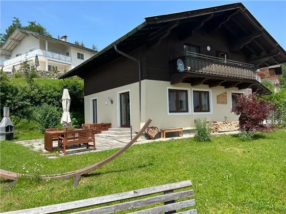 Außenansicht_Garten mit Terrasse(c)Landhaus Aufing