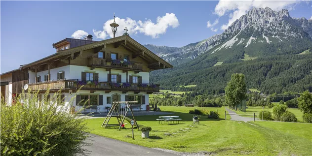 Außenansicht Sommer 1