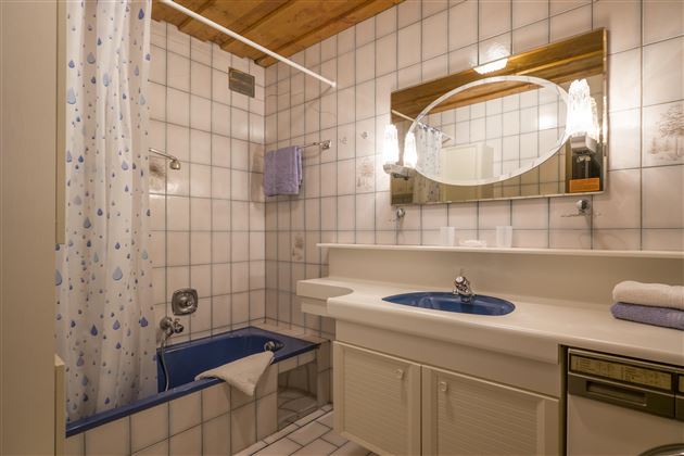 Badezimmer 1