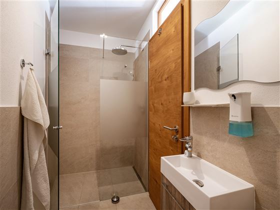 Badezimmer/ Dusche