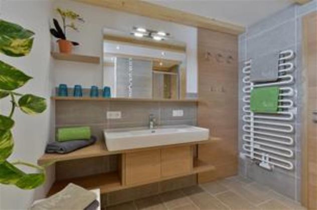 Badezimmer (Large)