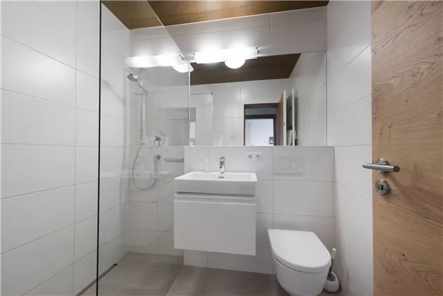 Badezimmer Wohnung Typ B I