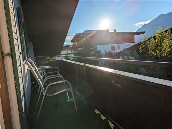 Balkon mit Blick zum Wilden Kaiser