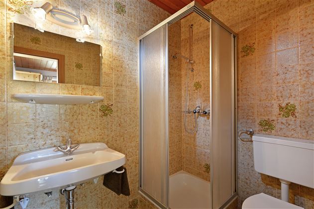 Bauernhof Oberachenhof Zimmer 4 Badezimmer