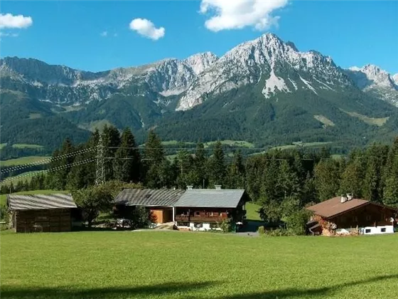 Farmhouse Petererhof in summer