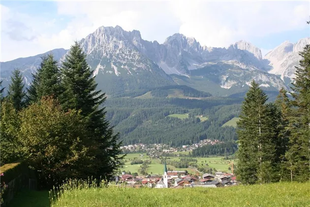 Blick ins Dorf