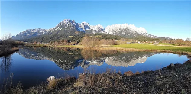 Blick vom Golfplatz zum Wilden Kaiser