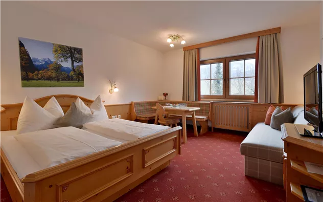 Brantlhof-Going-Kirchplatz-3-Zimmer-3