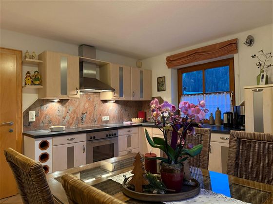 ce5171f9-5900-4acd-aeb6-5bbb70da1e71