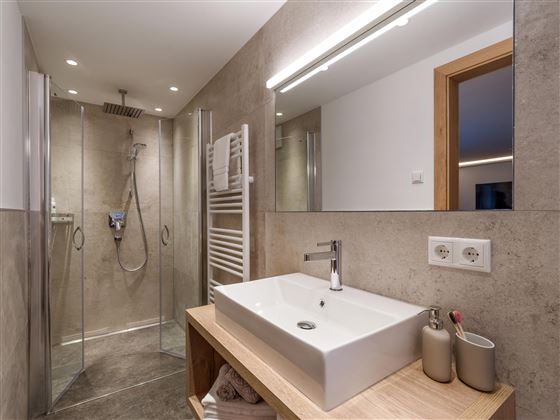 Chalet_Steffi_Stoecklfeld_18_Kirchberg_Badezimmer